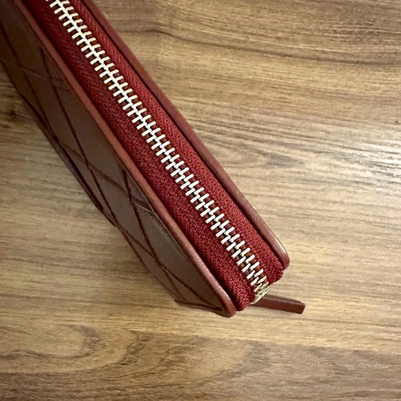 Tory Burch Fleming Soft Zip Continental Wallet Wine Color - Picture 3 of 5